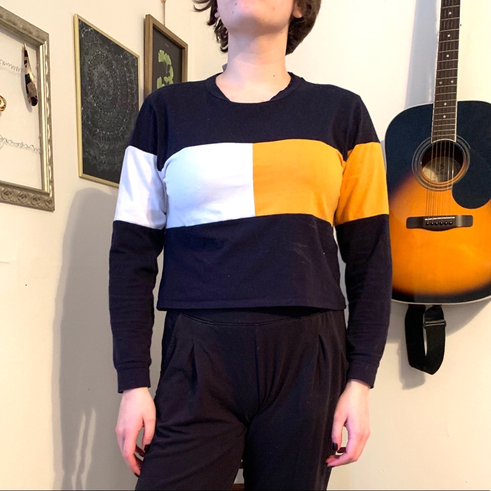 Crop Block Long Sleeved Shirt